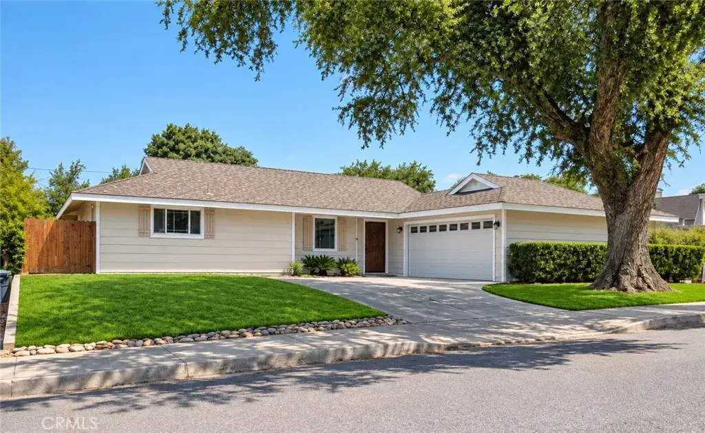 611 Iris, Redlands, CA 92373 - #1