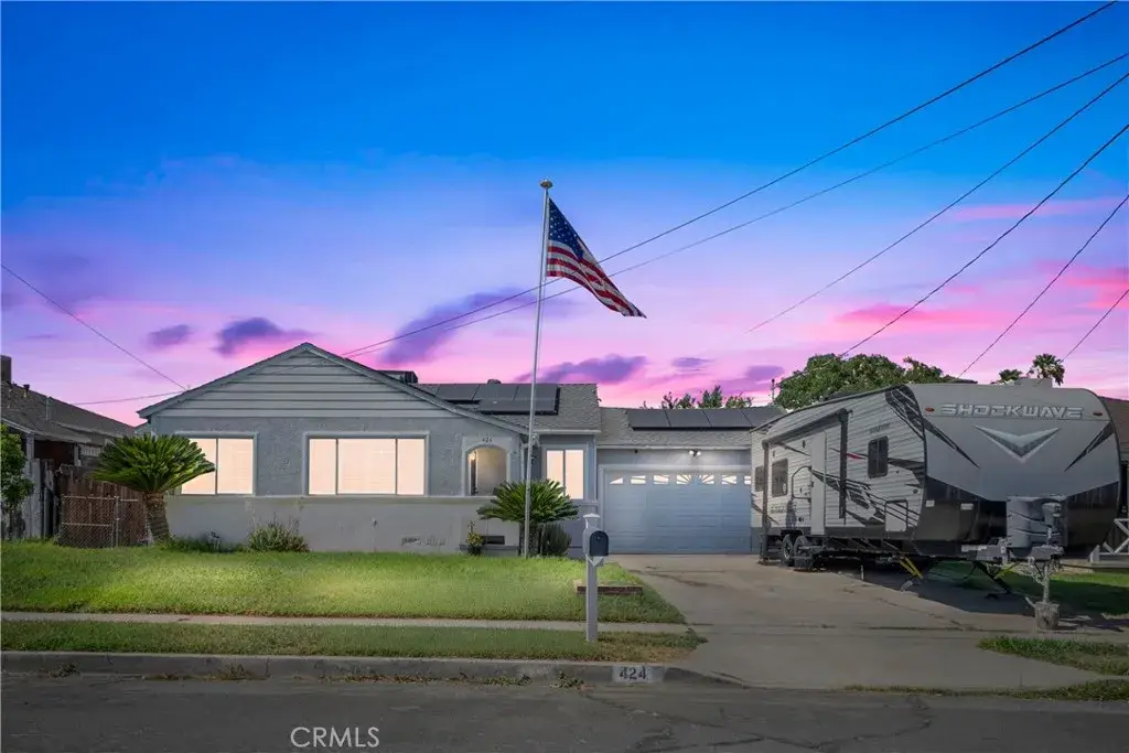 424 E 3rd, Rialto, CA 92376 - #1