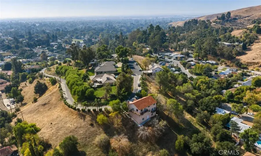 3521 Litras, San Bernardino, CA 92405 - #2