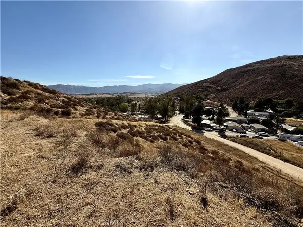 1 El Toro, Lake Elsinore, CA 92532