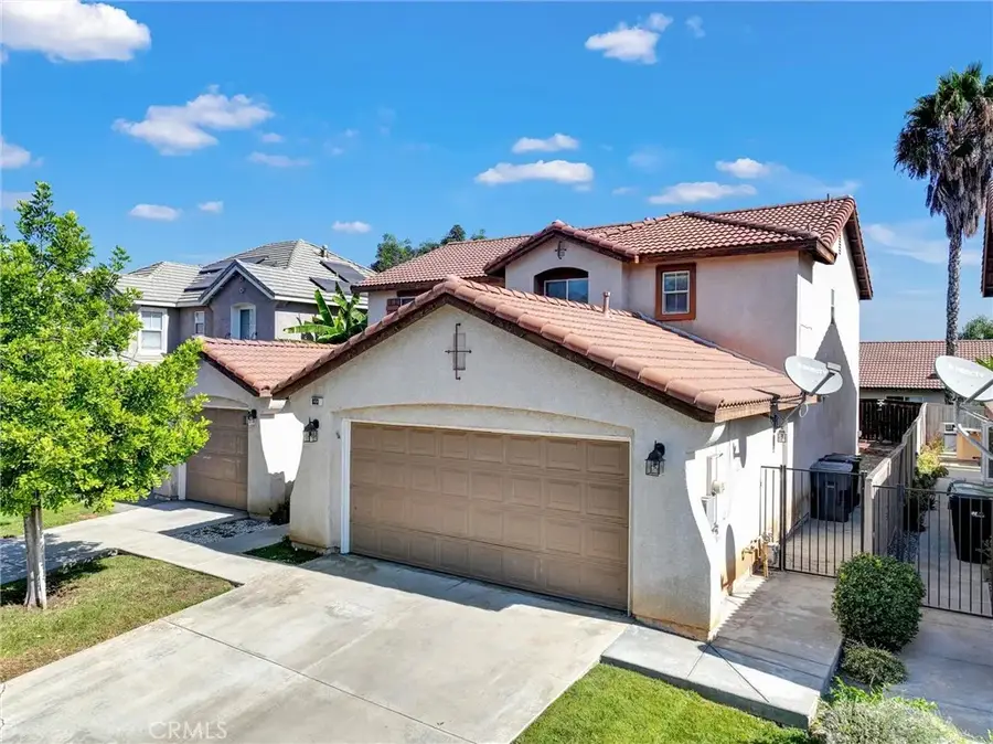 833 Pheasant Street, Corona, CA 92881 - #2