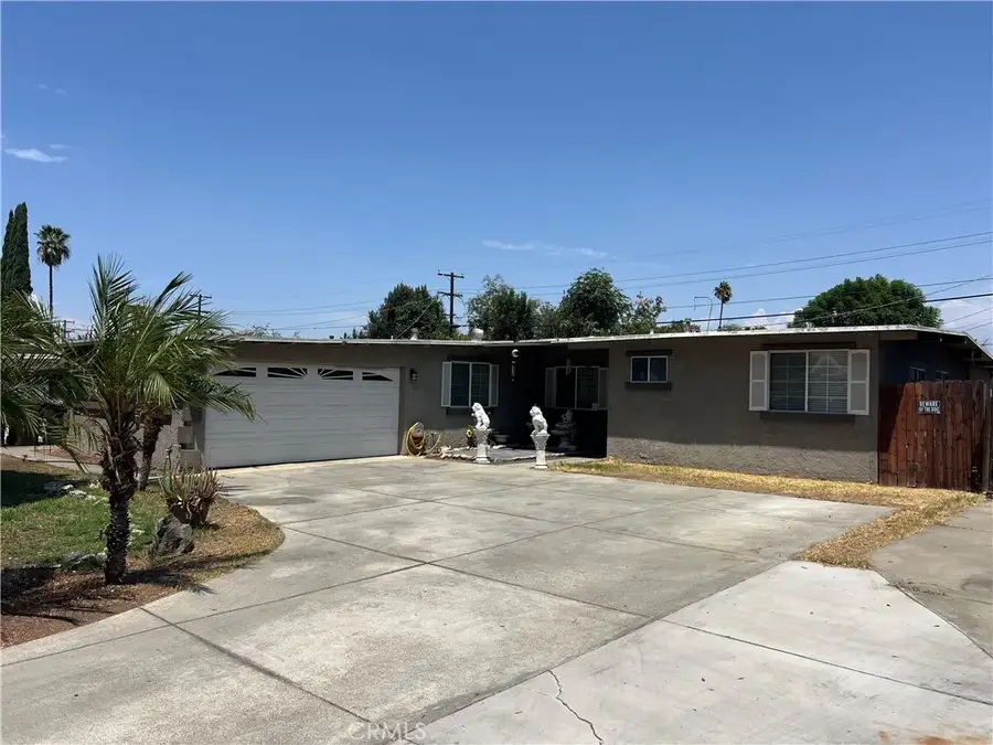 4267 Canterbury, Riverside, CA 92504 - #2