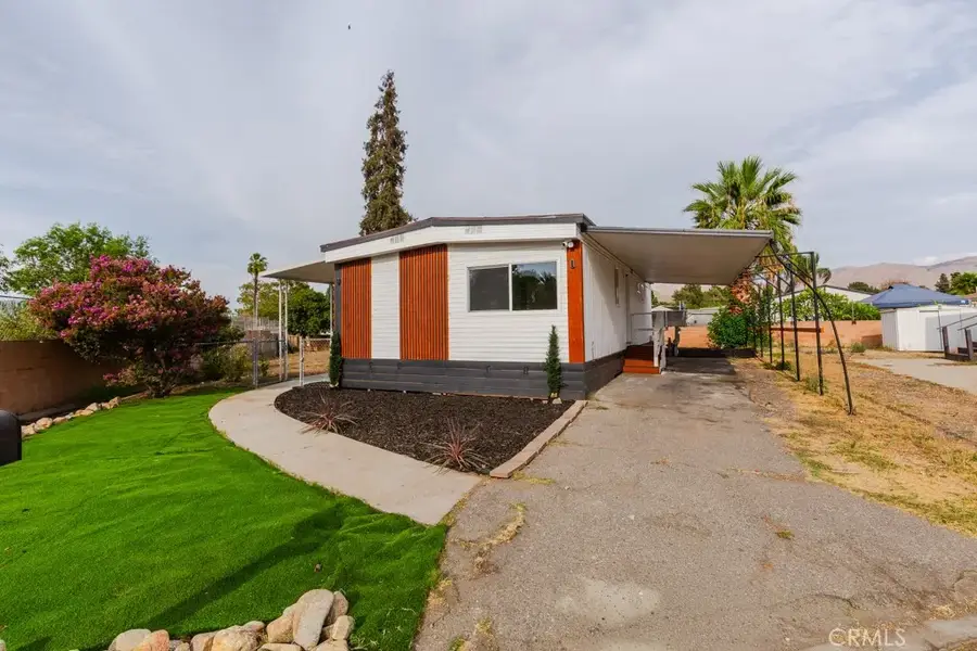 142 Sir Damas, Riverside, CA 92507 - #2
