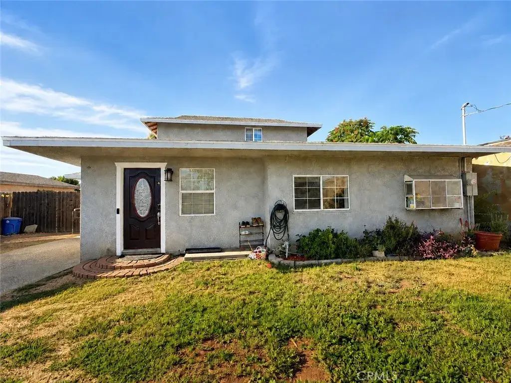 376 E 12th, Beaumont, CA 92223 - #1