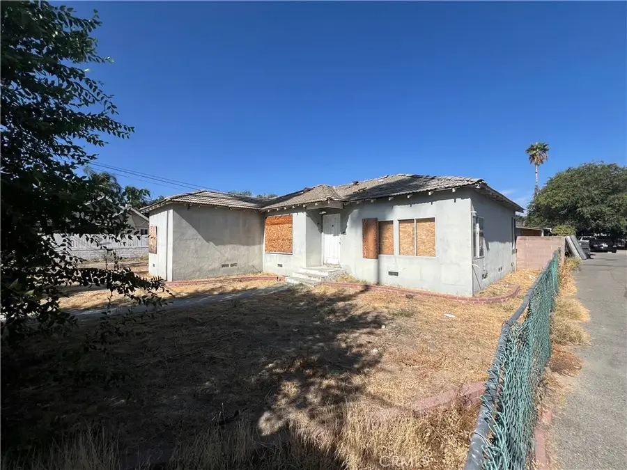1695 Conejo, San Bernardino, CA 92404 - #2