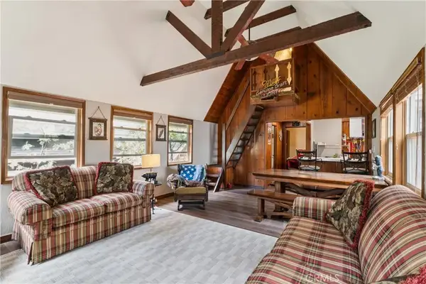 28815 Cedar, Lake Arrowhead, CA 92352