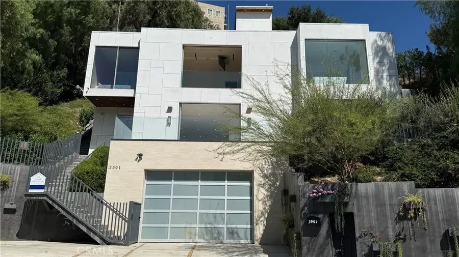 3901 Avenida Del Sol, Studio City, CA 91604 - #2