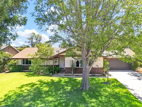 8636 Terrie Ter, Jurupa Valley, CA 92509