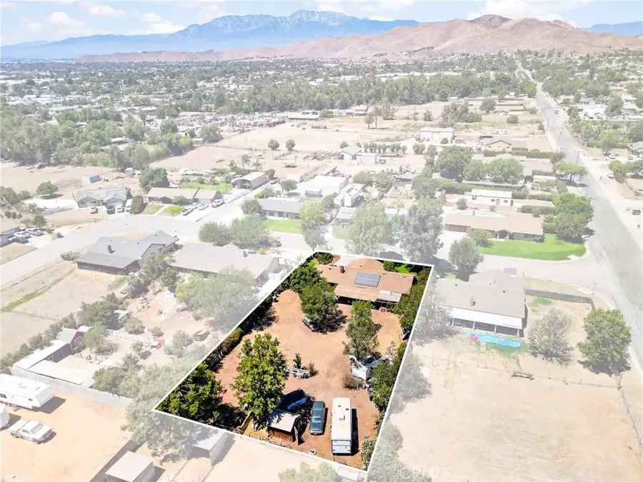 8636 Terrie Ter, Jurupa Valley, CA 92509 - #2