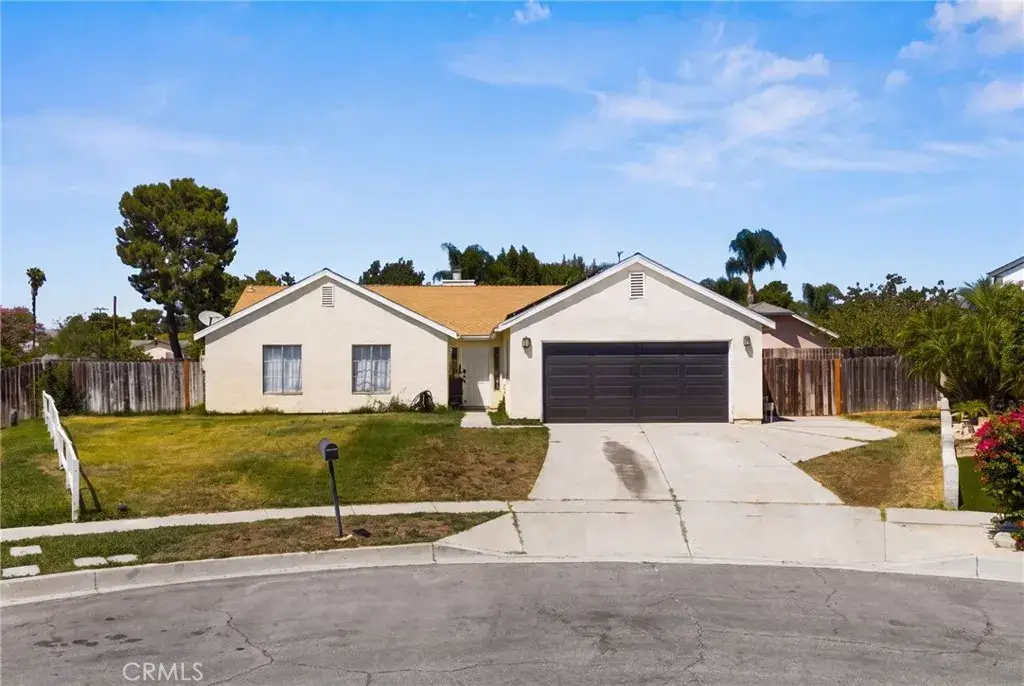 254 Hawthorne Street, Rialto, CA 92376 - #1