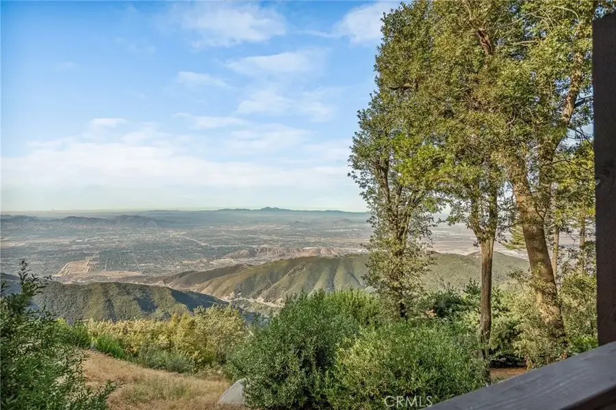 24251 Great View Drive, Crestline, CA 92325 - #3