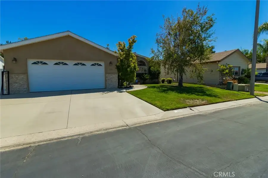 10961 Desert Lawn Dr (358 Redwood) #358, Calimesa, CA 92320 - #2