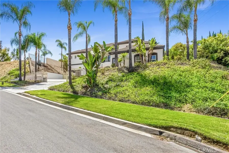 652 Fairway Drive, Redlands, CA 92373 - #3