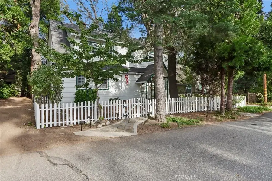 229 Hemlock Drive, Lake Arrowhead, CA 92352 - #2