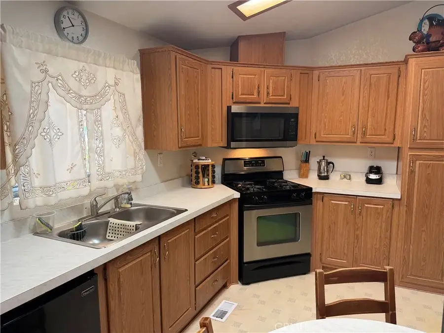 3701 Fillmore #112, Riverside, CA 92505 - #3
