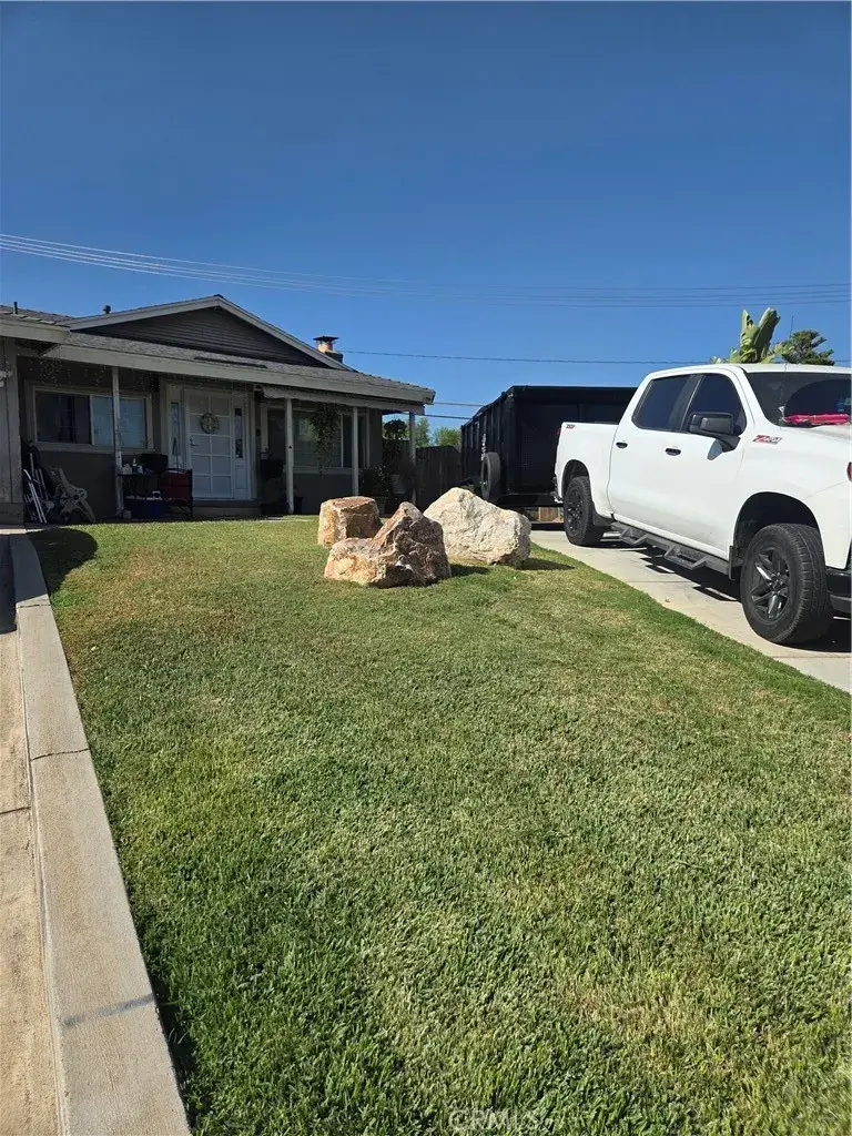 6091 Bonhill, Riverside, CA 92509 - #2