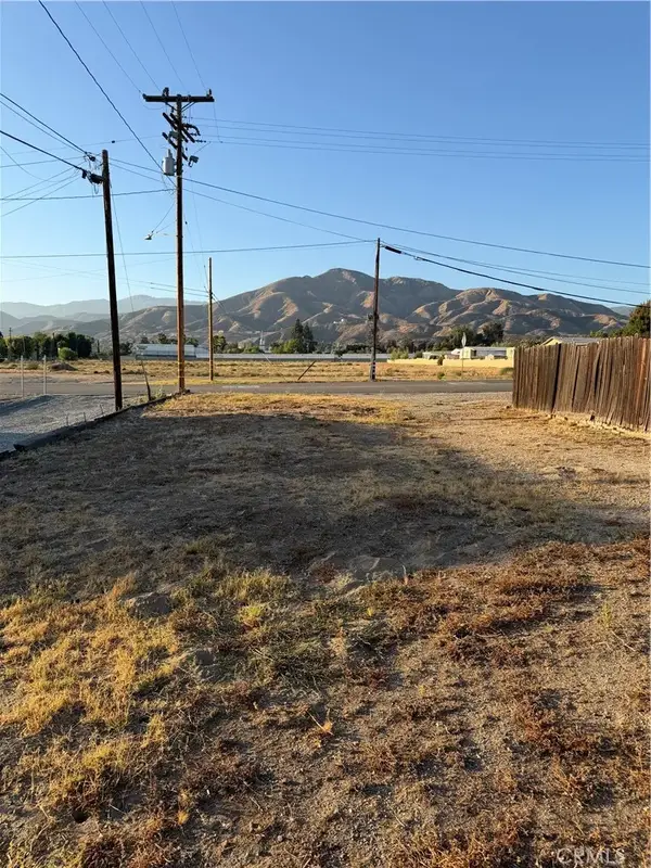 27335 Pacific, Highland, CA 92346