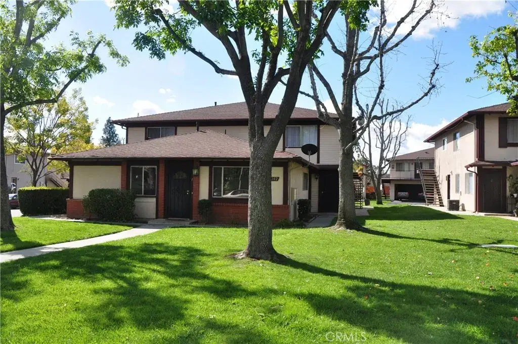 1102 W Calle Del Sol, Azusa, CA 91702 - #1