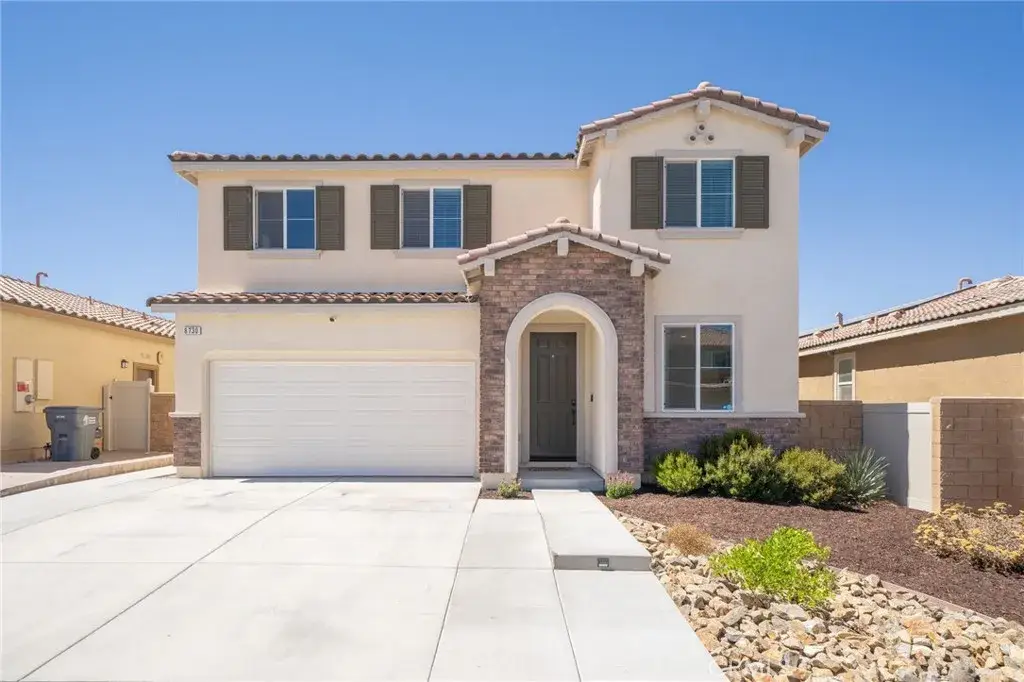 8730 Alturas Ave, Hesperia, CA 92344 - #1