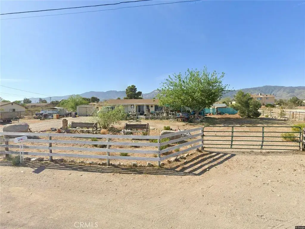 32811 Azurite, Lucerne Valley, CA 92356 - #1