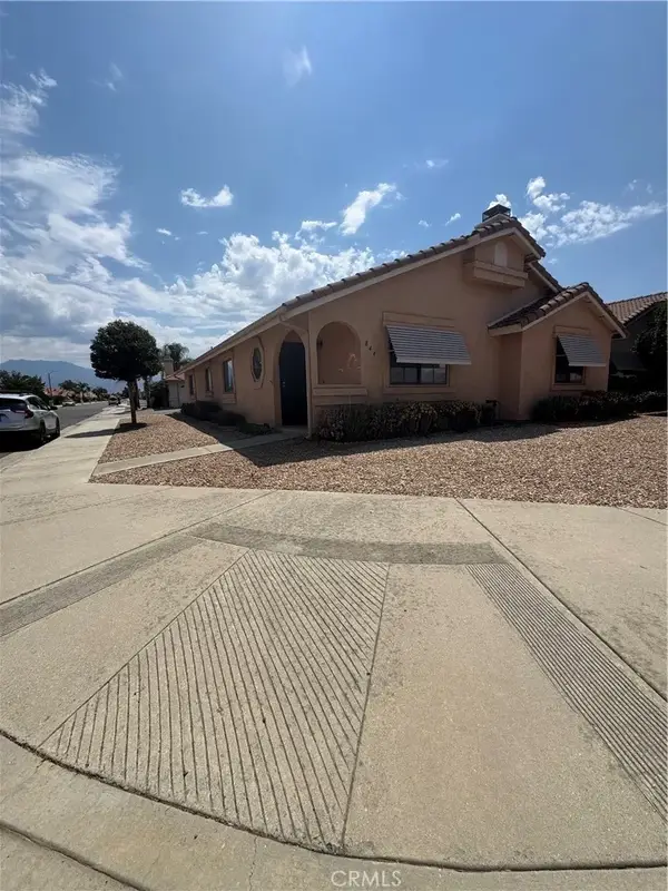 844 La Morena, Hemet, CA 92545