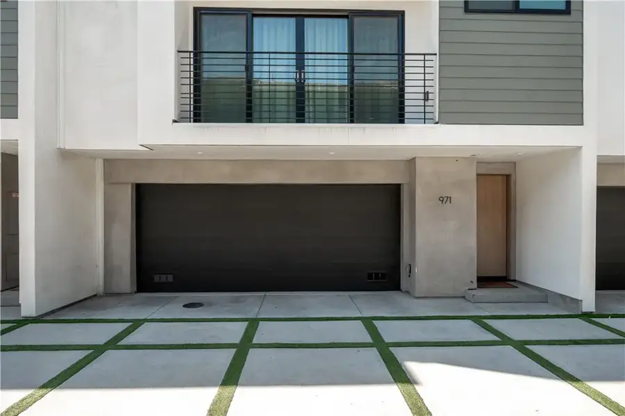 971 N Starlight Court, Los Angeles, CA 90029 - #2