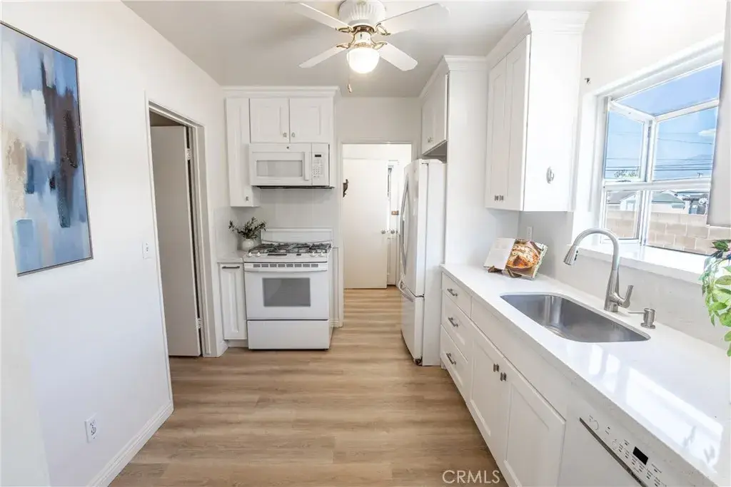 1271 S Bender Avenue, Glendora, CA 91740 - #1