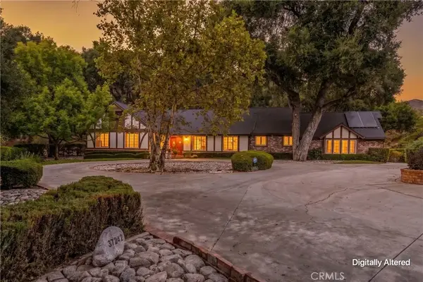 37242 Oak Grove, Yucaipa, CA 92399