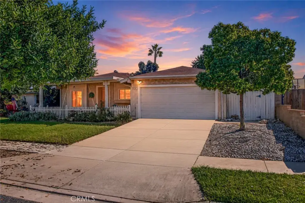 1218 N. Lincoln Street, Redlands, CA 92374 - #1