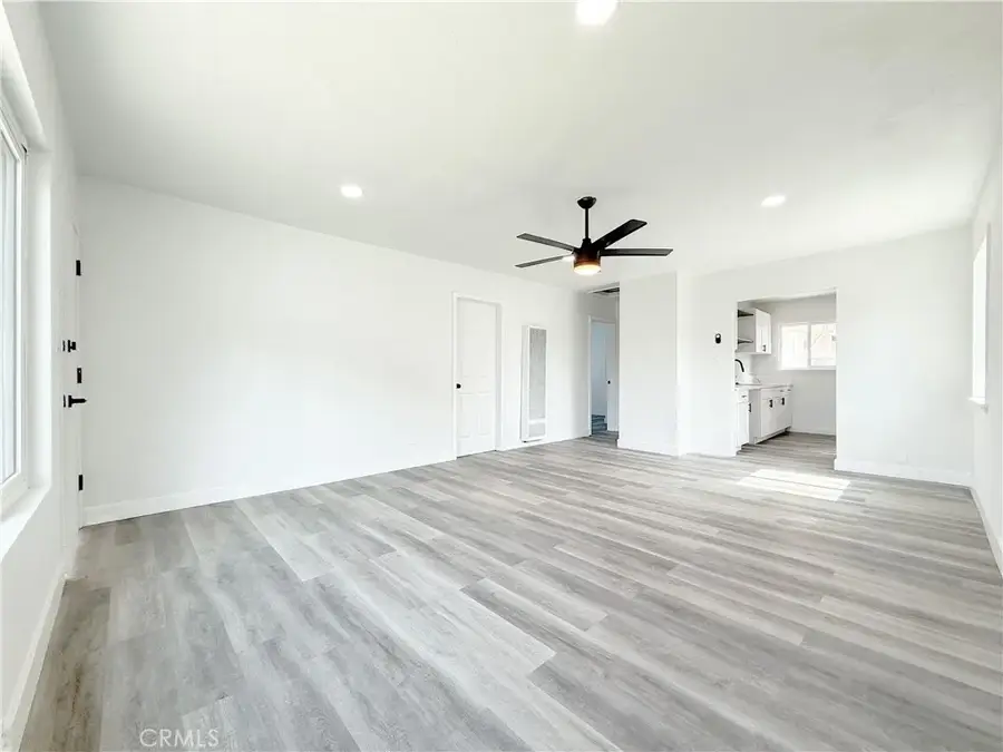 718 E 103rd Place, Los Angeles, CA 90002 - #2