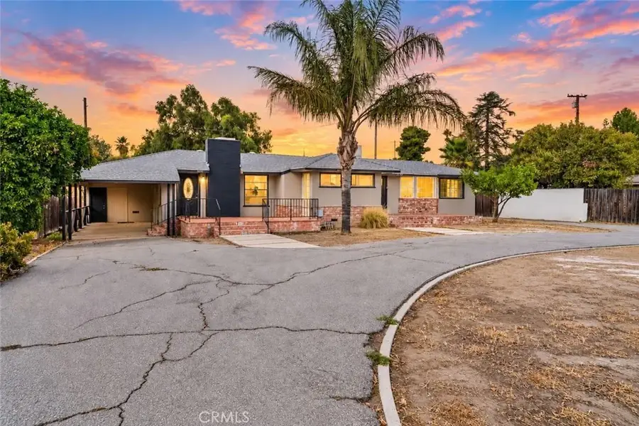 2050 E Oakland Avenue, Hemet, CA 92544 - #2