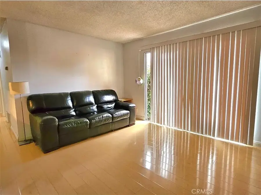 5530 Welland Ave. #15, Temple City, CA 91780 - #3