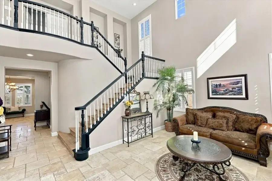 1479 Clearview Circle, Corona, CA 92882 - #3