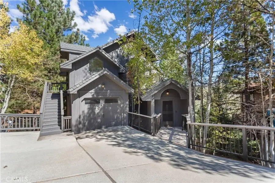 1915 Nob Hill Dr., Running Springs, CA 92382 - #3