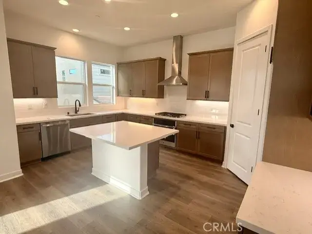 27491 Aberdeen Way, Valencia, CA 91381 - #2