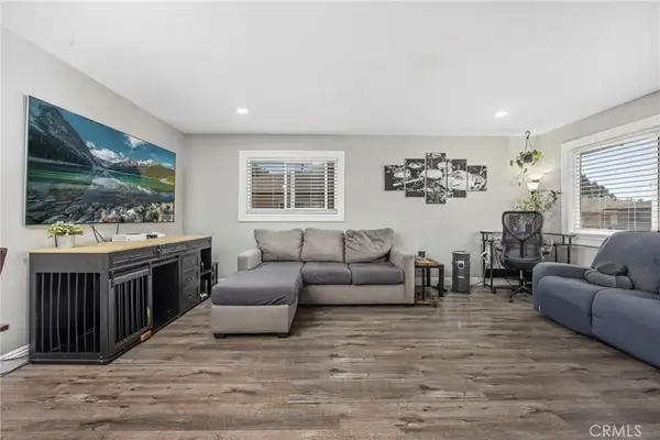 1168 W Calle Del Sol, #4, Azusa, CA 91702