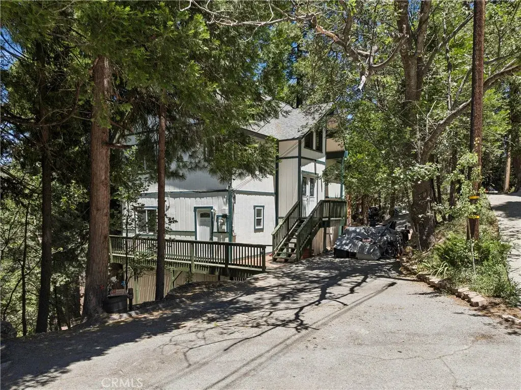 582 Grass Valley Court, Lake Arrowhead, CA 92352 - #1