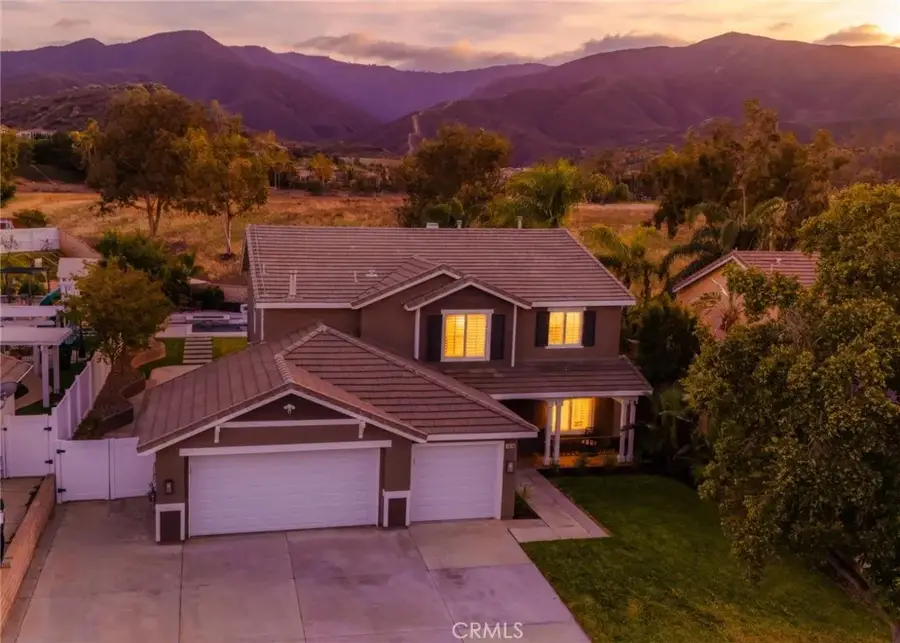 1370 Combs, Corona, CA 92882 - #2