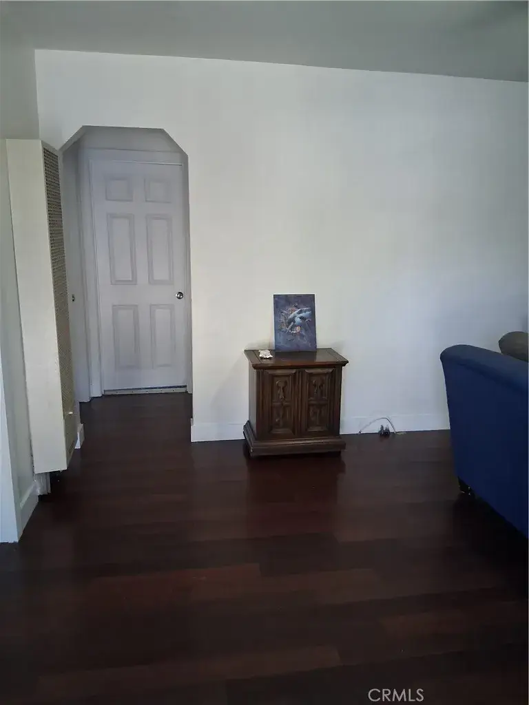 270 E Heath Lane, Long Beach, CA 90805 - Image #3