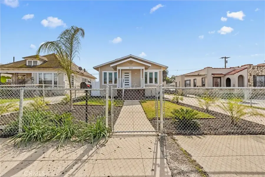 1550 W 70th St, Los Angeles, CA 90047 - #2