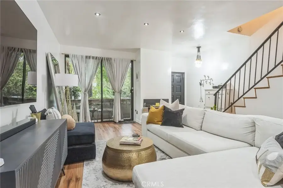 4260 Cedros #D, Sherman Oaks, CA 91403 - #3