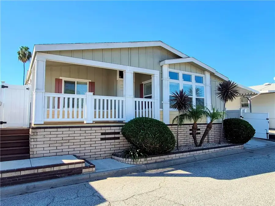 2601 E Victoria #14, Rancho Dominguez, CA 90220 - #2