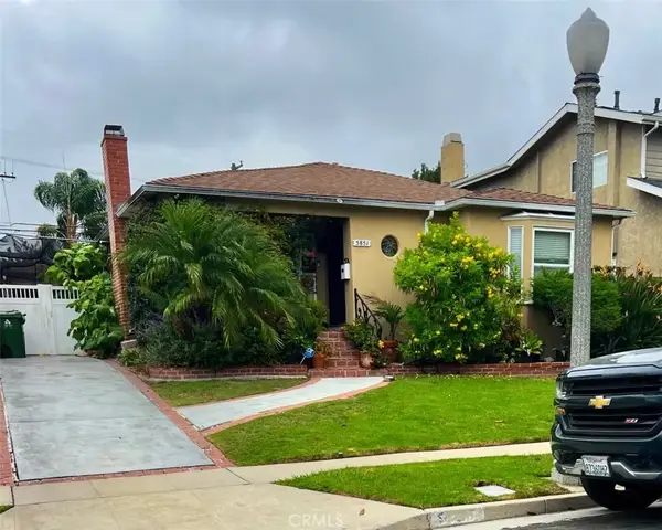 5851 W 77th Place, Los Angeles, CA 90045
