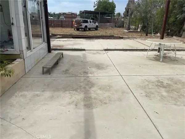 3865 N Fox Tail, Jurupa Valley, CA 92509