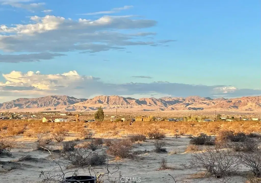 69570 Squaw, Twentynine Palms Yucca Valley, CA 92277 - #1