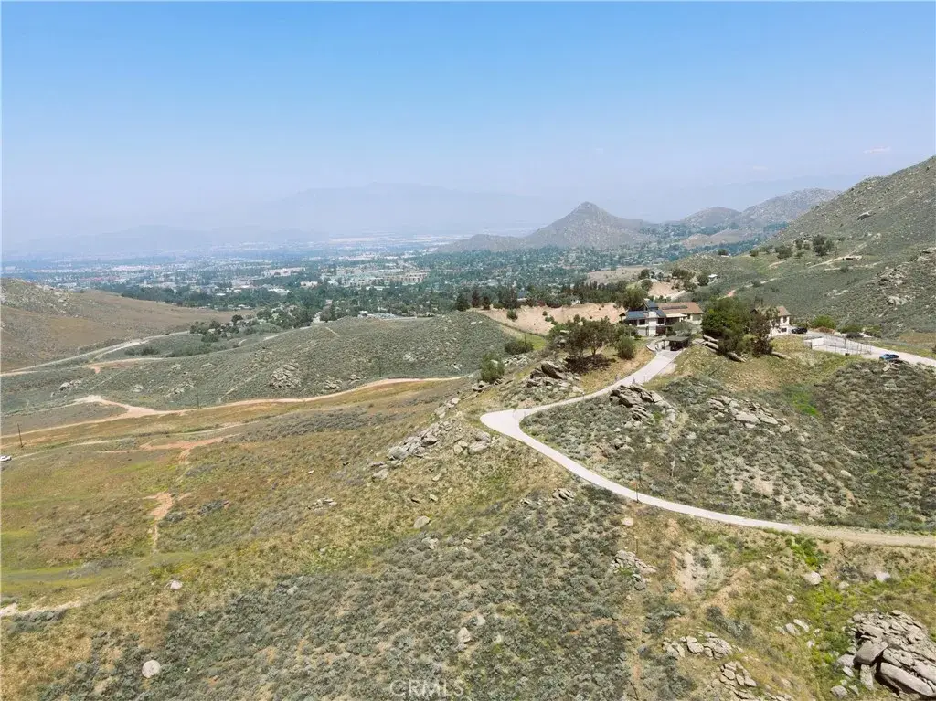 20682 Hill Top Drive, Riverside, CA 92507 - Image #1