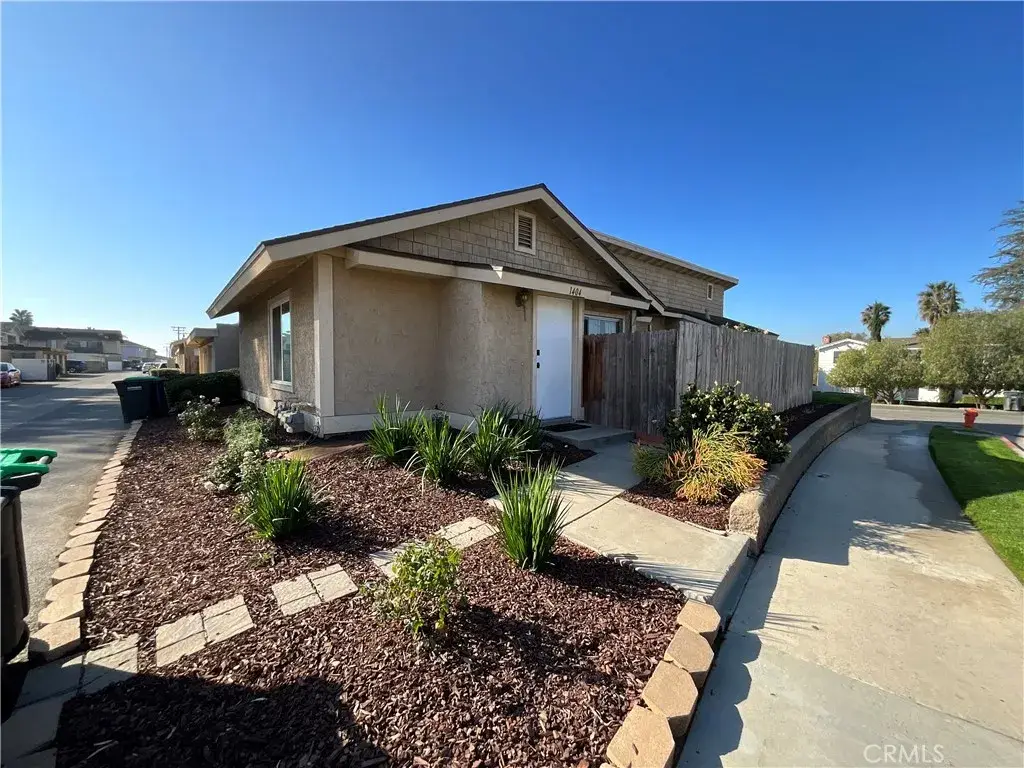 1404 E Sail Avenue, Orange, CA 92865 - #1
