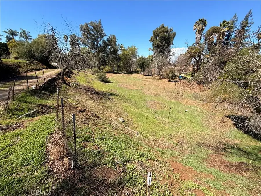 4785 Chicago Ave, Riverside, CA 92507 - Image #2