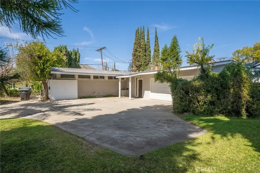 3540 Watkins Drive, Riverside, CA 92507 - Image #2