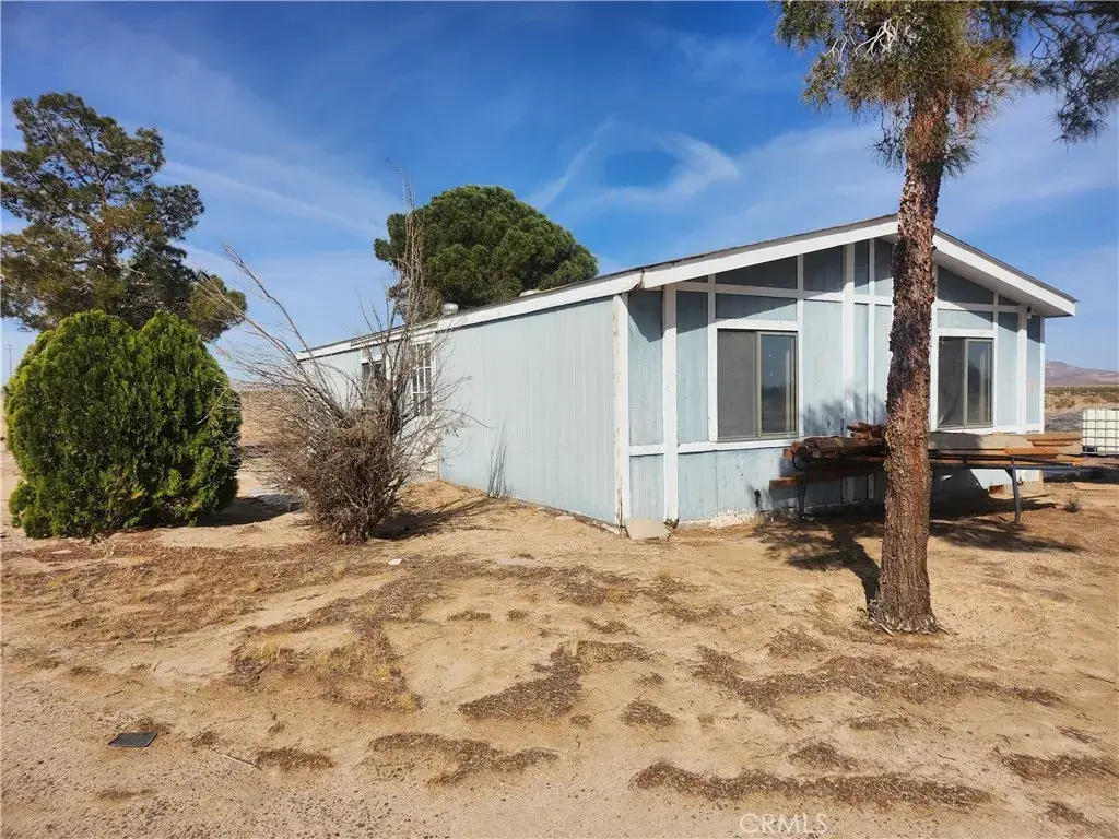 42584 Summerset, Newberry Springs, CA 92365 - #1